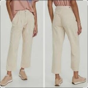 SUNDRY [REVOLVE] High Waisted Pleated Seashell Cream Pants | 28